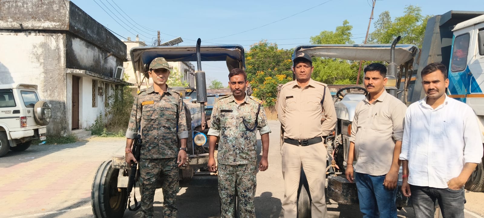 बैनगंगा नदी में अवैध रेत उत्खनन पर कार्रवाई, दो ट्रैक्टर ट्रॉलियां जब्त